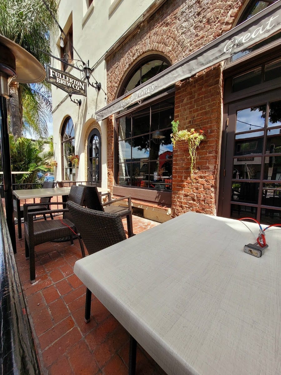 Fullerton Brew Co (formerly Stadium Tavern), photo 4