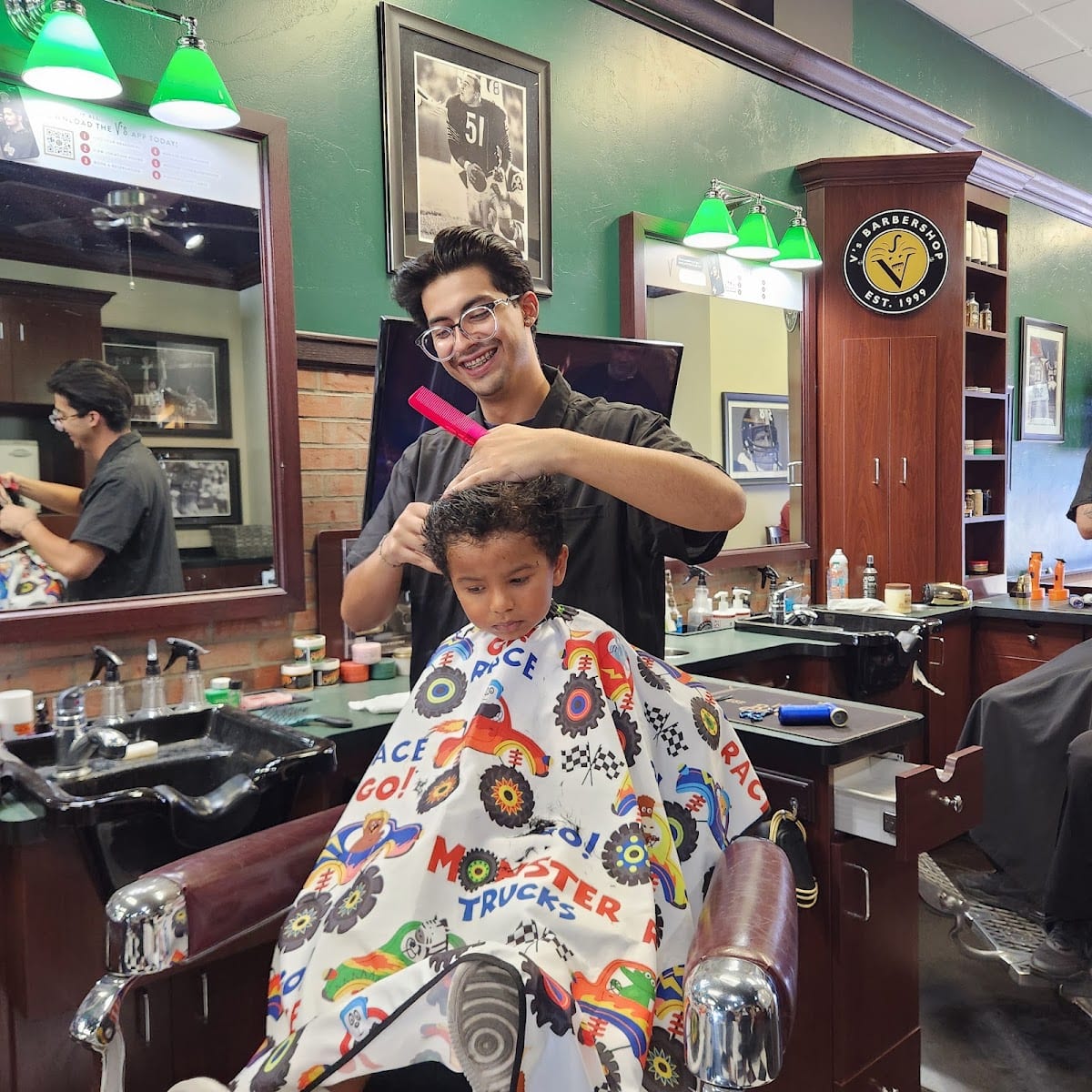 V's Barbershop - Williams Centre