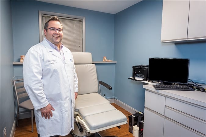 Daniel J Waltuch DPM- Podiatrist/Foot & Ankle Surgery