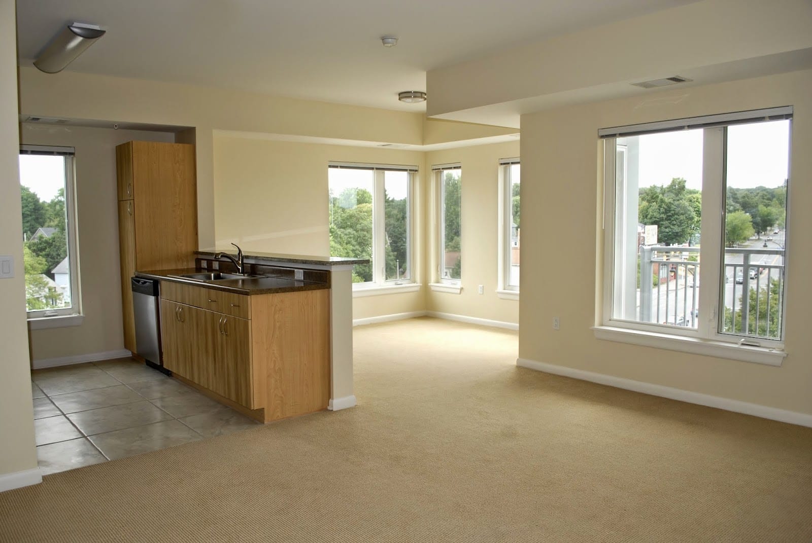 Erie Harbor Apartments, photo 3