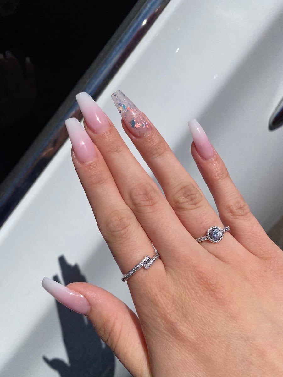 Milady's Nails, photo 3