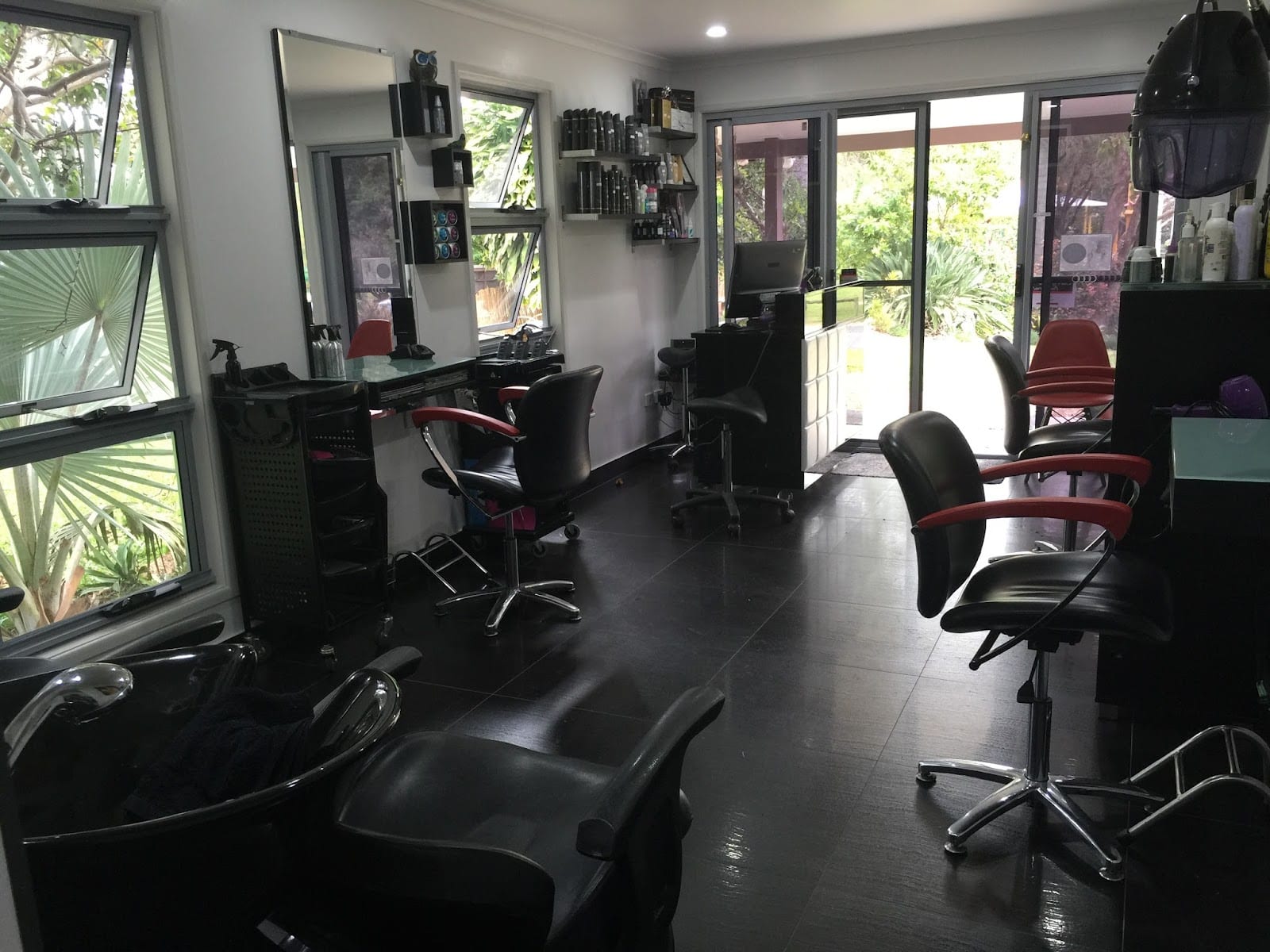 Sarina Hair Fashions, photo 4