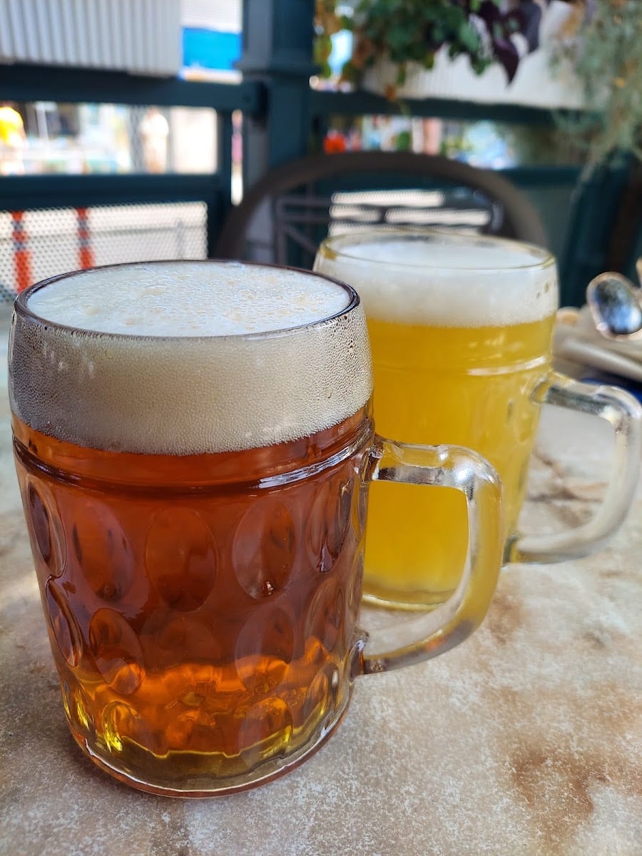 Burdock Brewery Kensington Tavern, photo 3