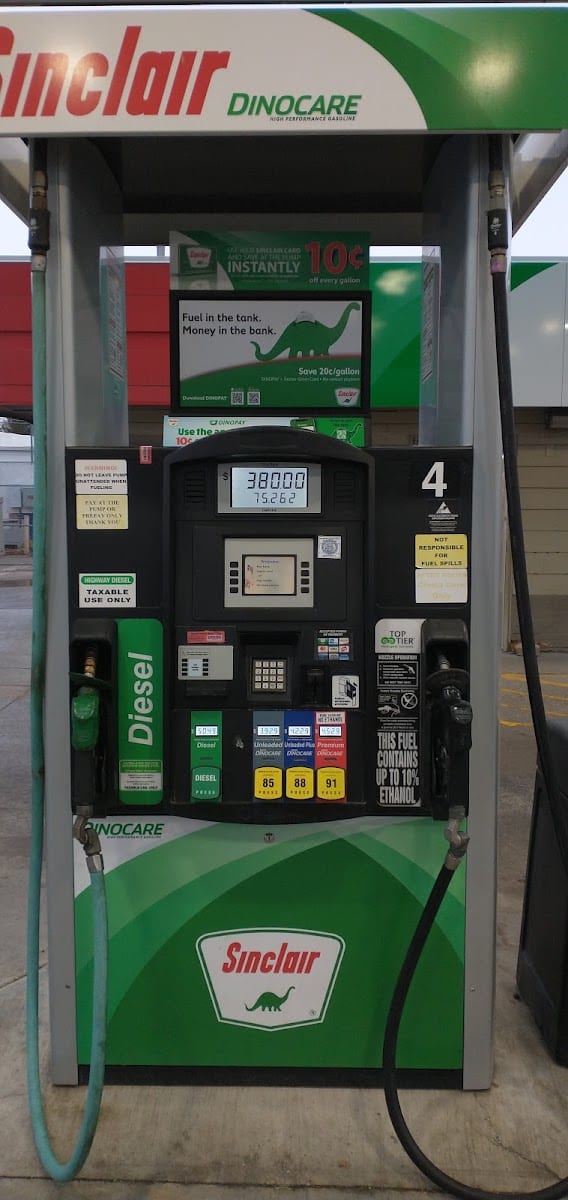 Sinclair Gas Station