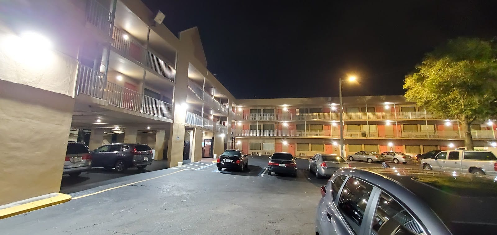 Garden View Motel