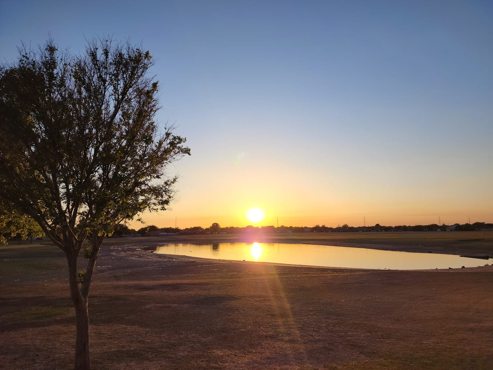 Earl Crow Park