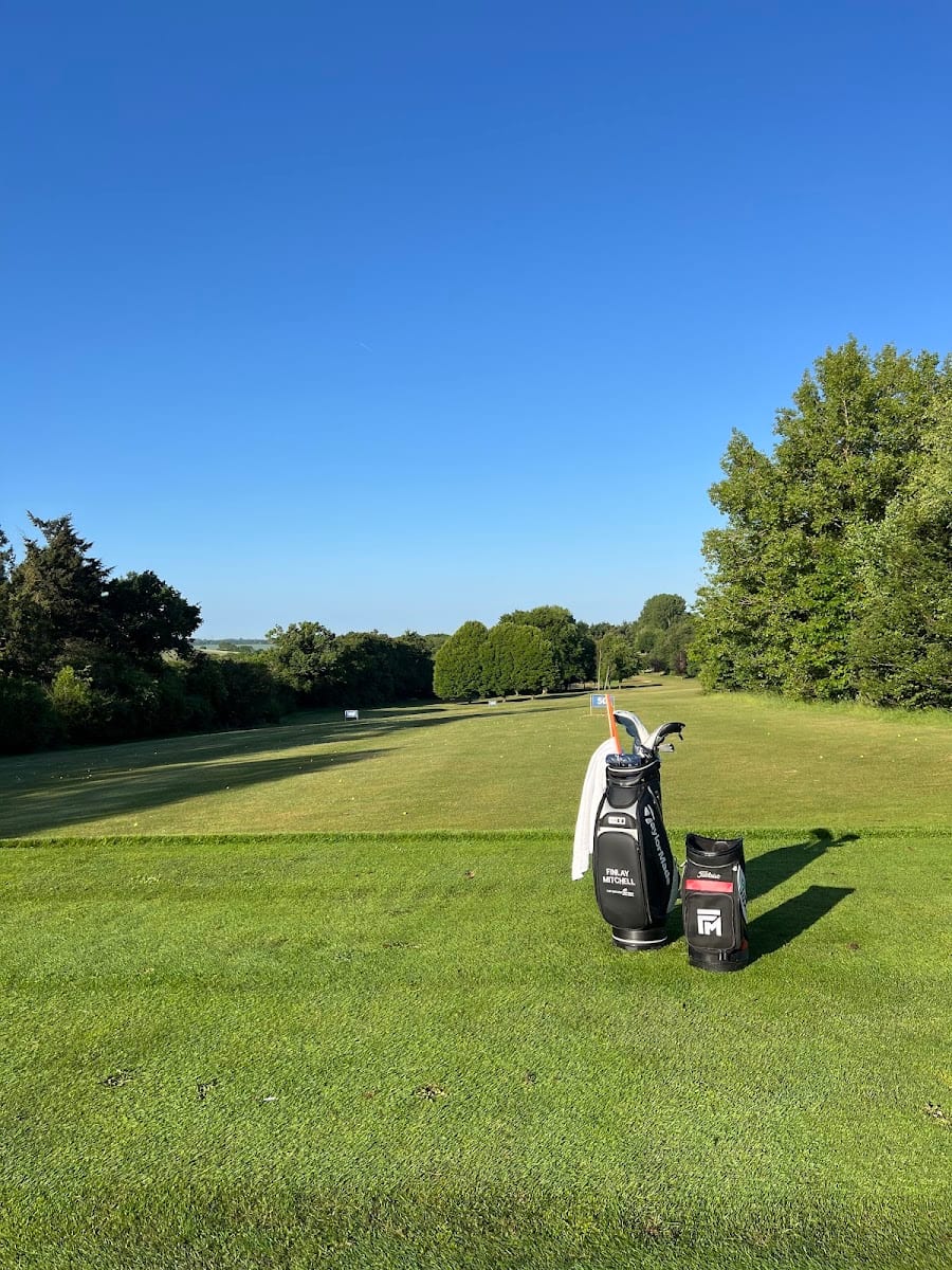 Finlay Mitchell Golf, photo 2