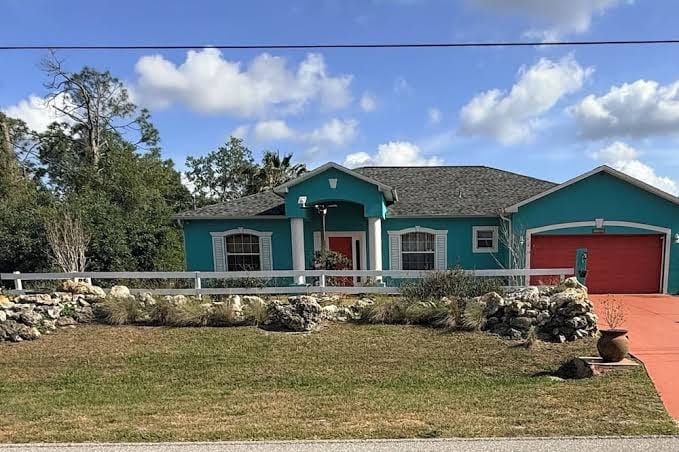 Charming 3-bedroom villa in Port Charlotte with pool/gym, WIFI, dog friendly, photo 3