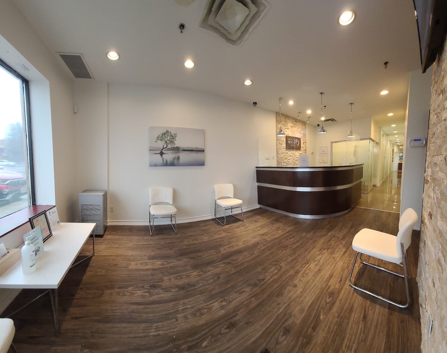 Dr. Hajir Farahmand - Oak Ridges North Dental Clinic
