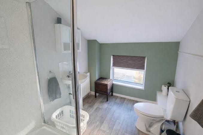 City Apartment Close to Cafes Restaurants - One-Bedroom Apartment, photo 3