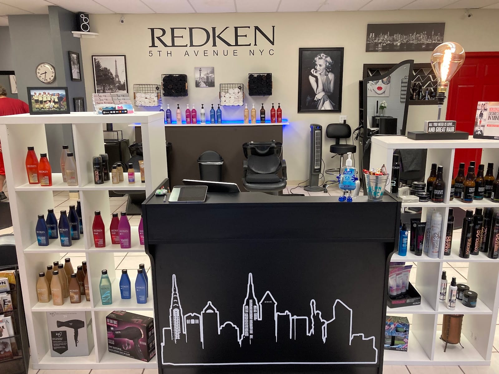 Salon Retreat