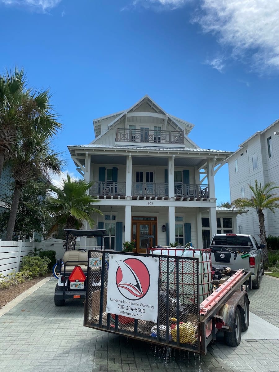 Landshark Pressure Washing