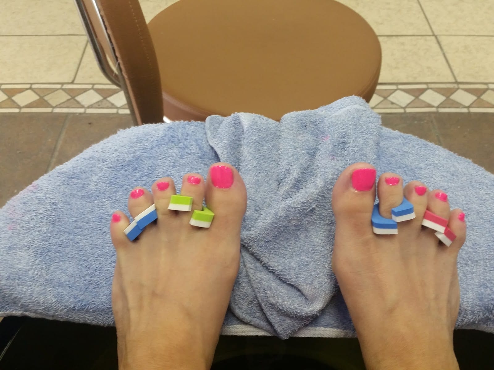 Hot Nails, photo 2