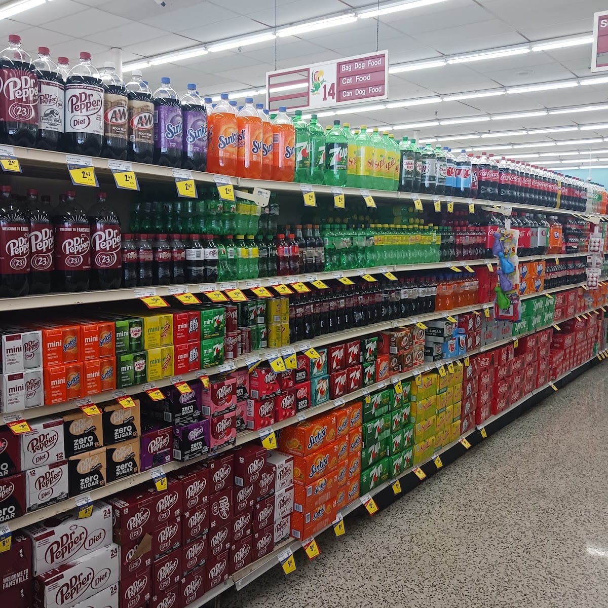 Fiesta Mart #50, photo 4