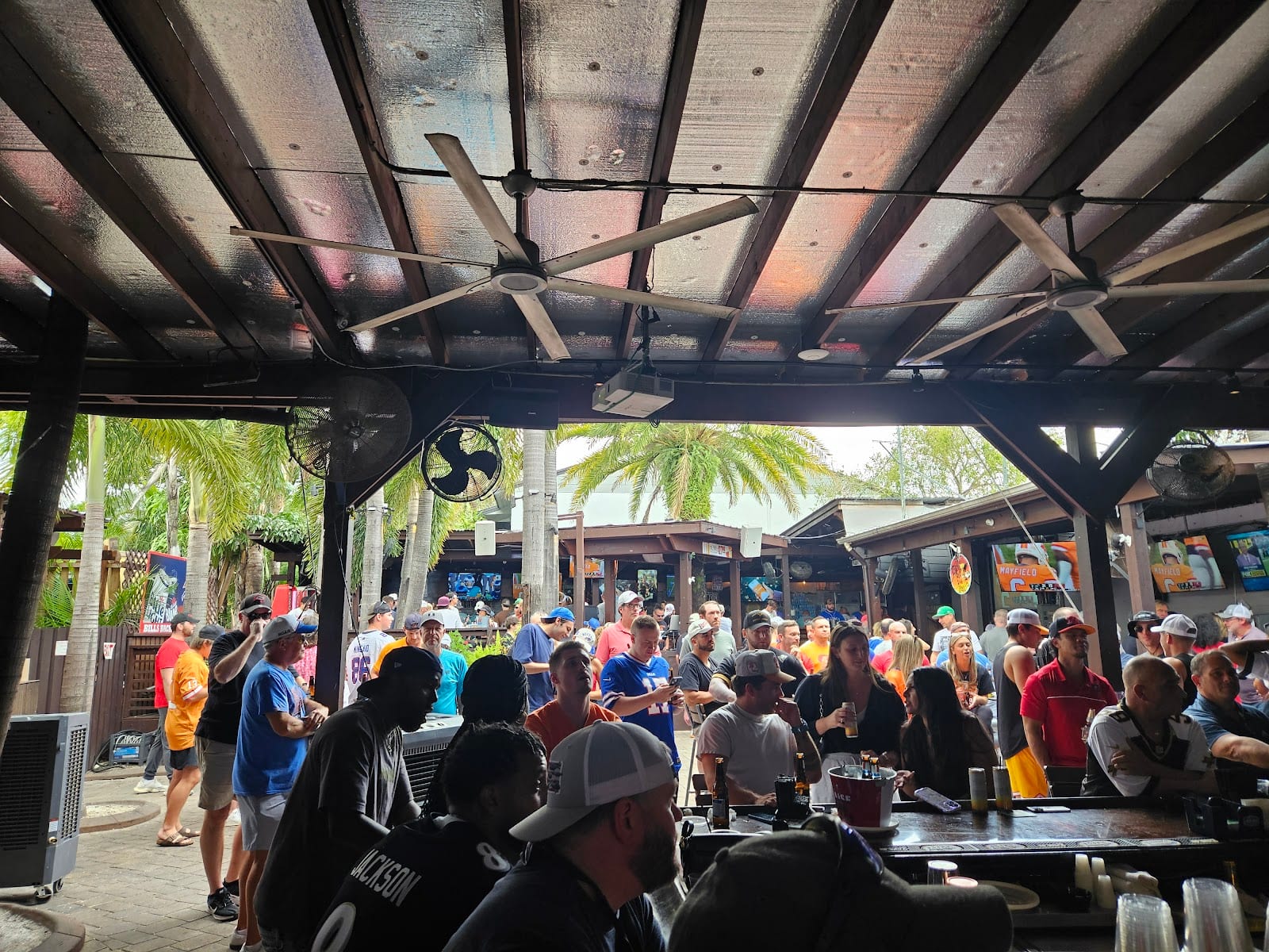Patio Bar, photo 2