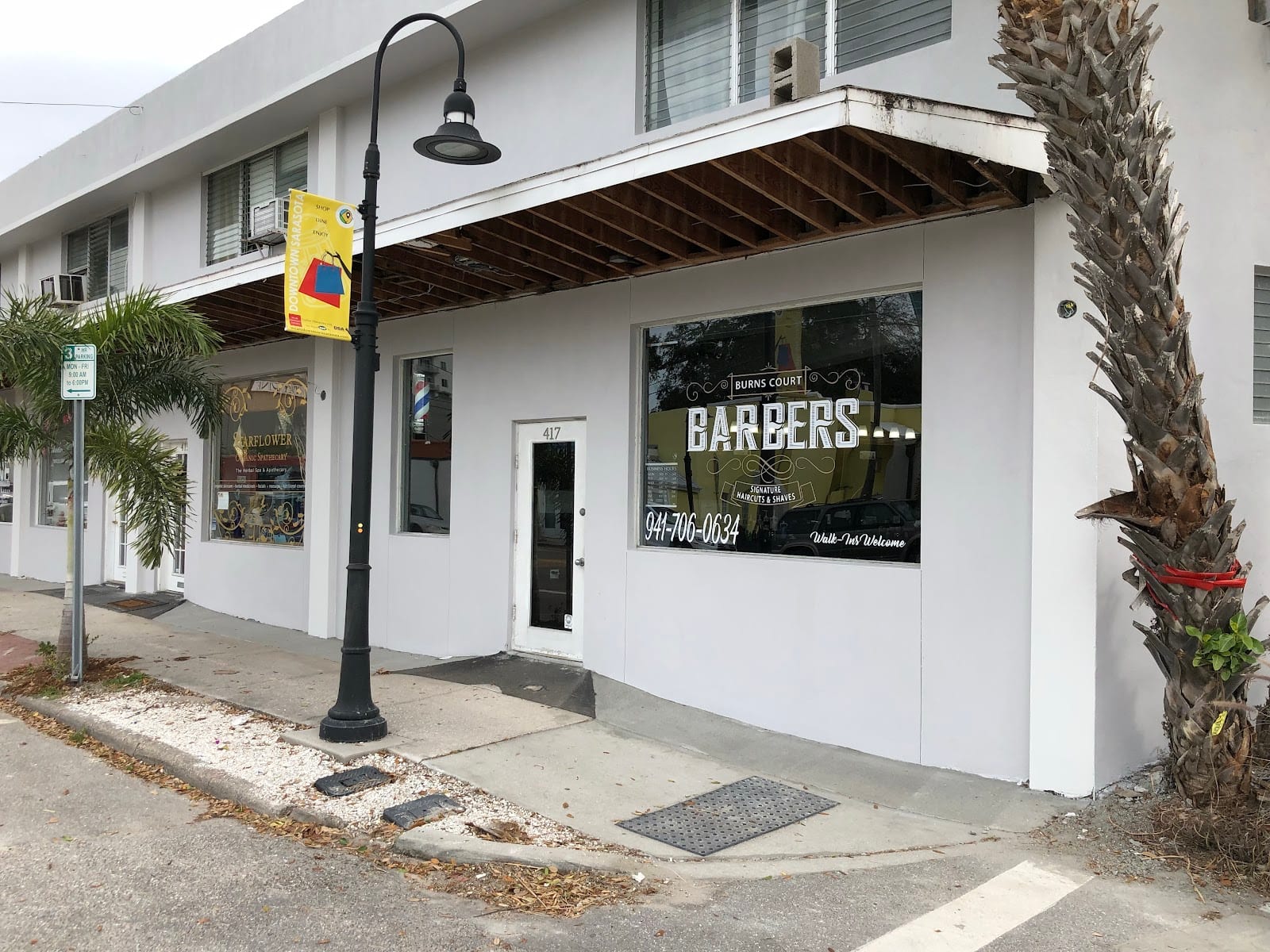 Burns Court Barbers, photo 4