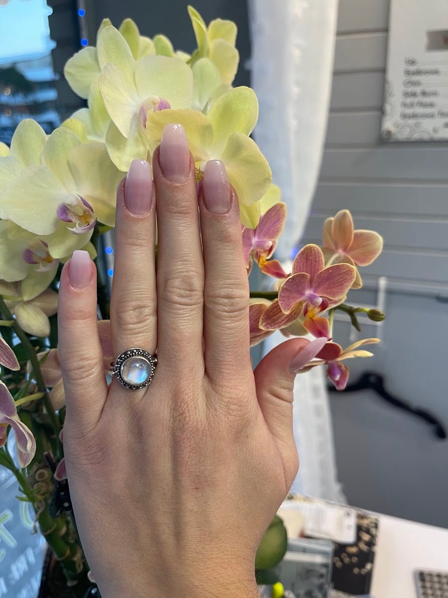 City Famous Nail Spa, photo 4