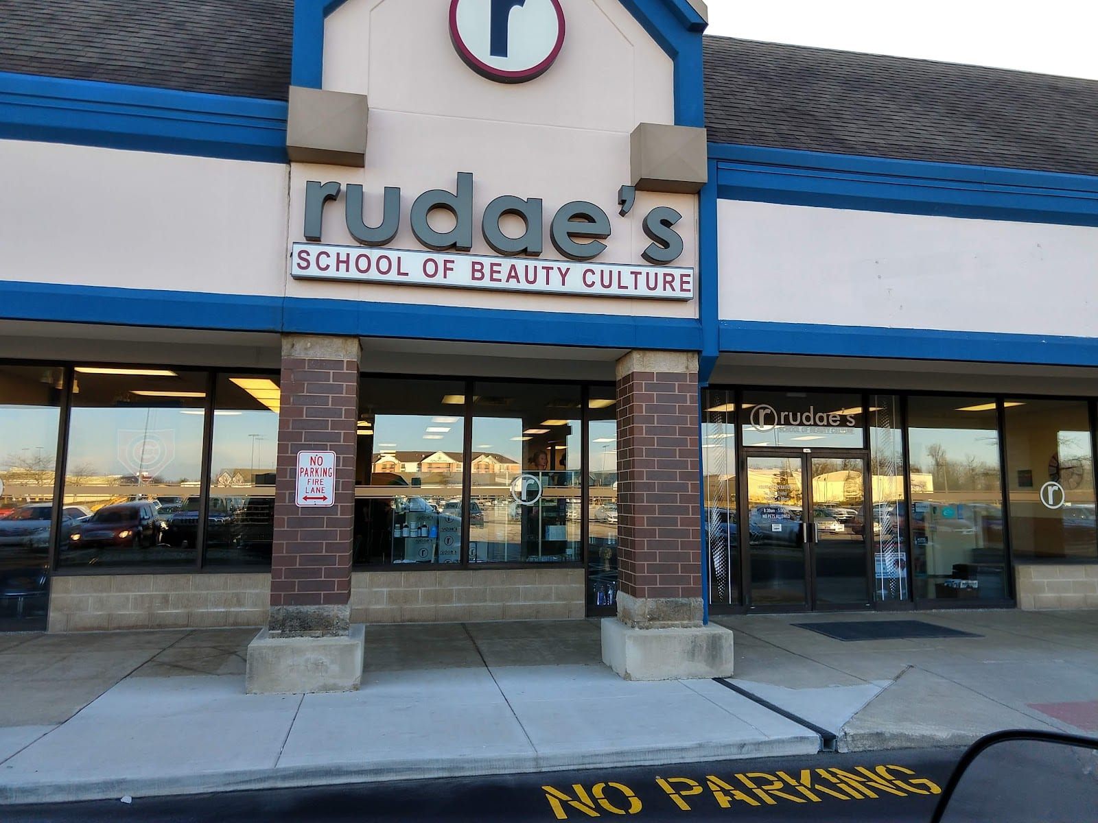 Rudae's School of Beauty Culture, photo 4