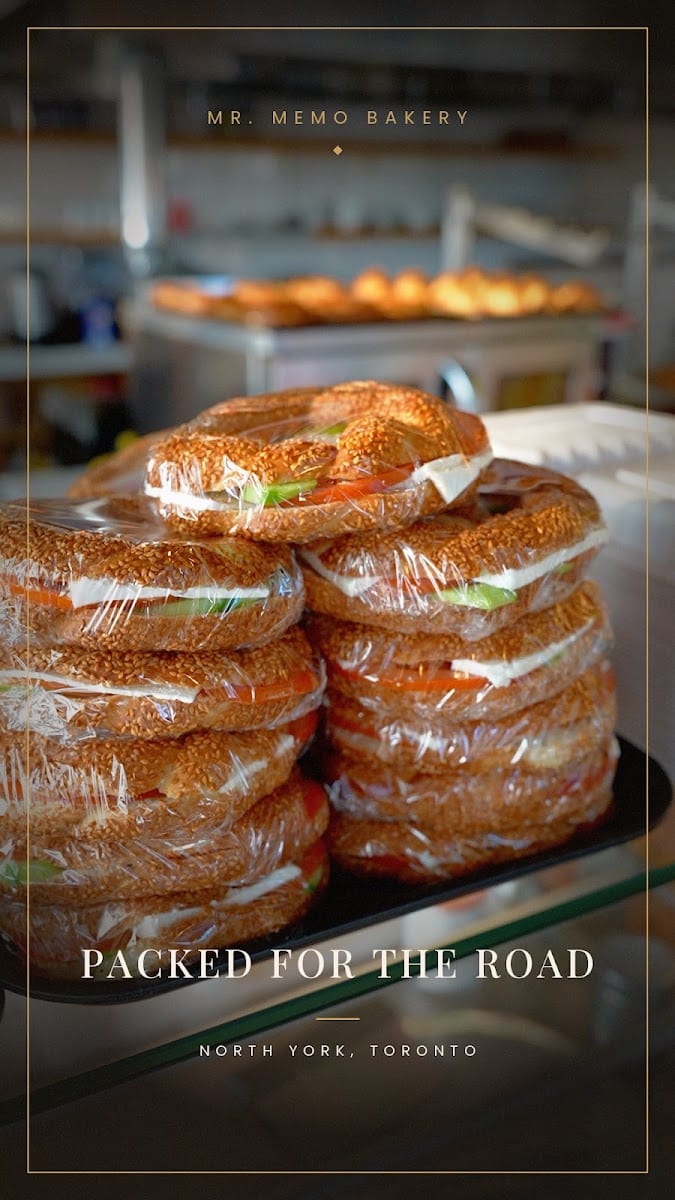 Mr. Memo Bakery (Cafe & Pizza)