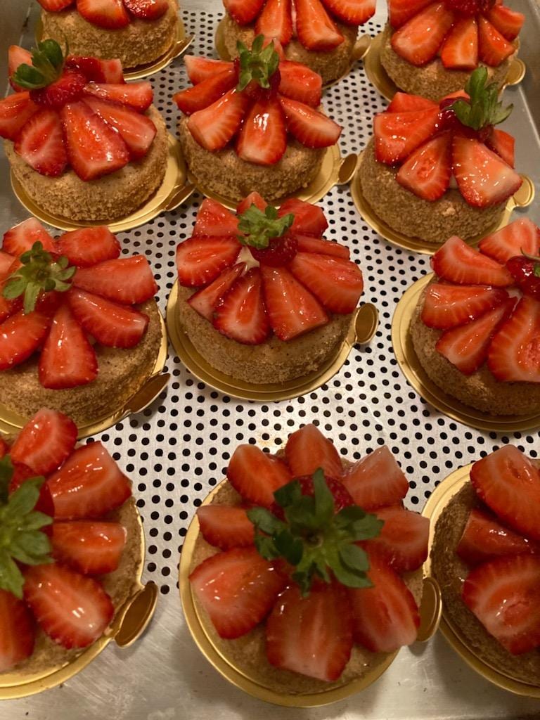 Patisserie on California