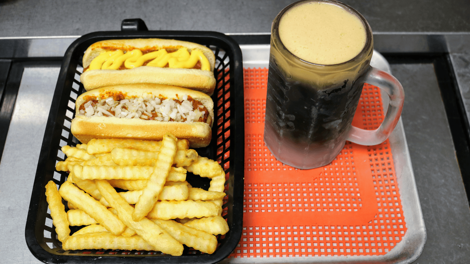 Gene's Root Beer and Hot Dogs