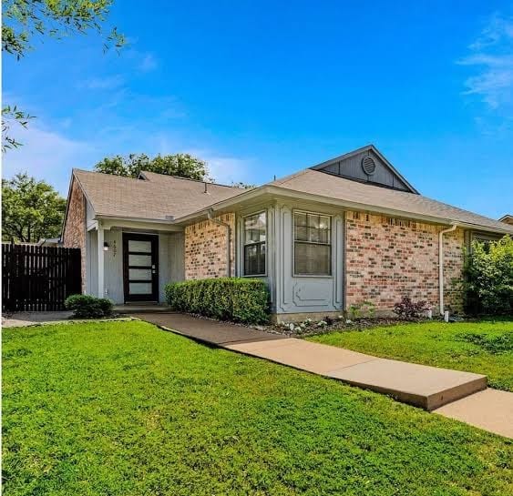 Elegant Home with Pool|Gym|0.4miles to lake