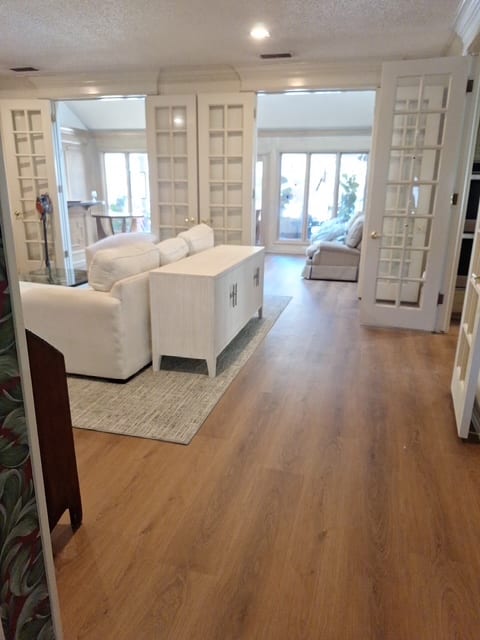 Raider Flooring