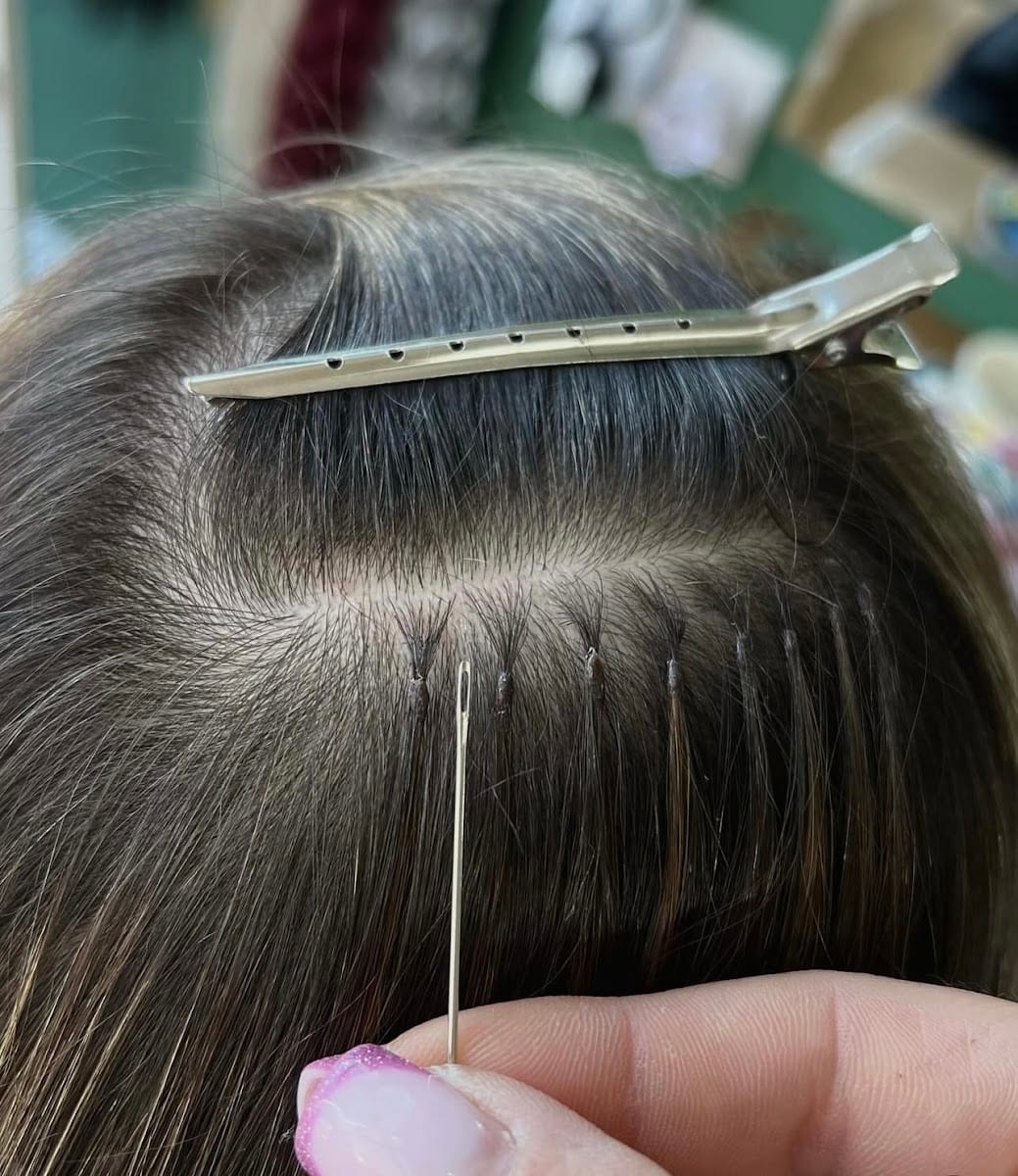 Markova Luxhair