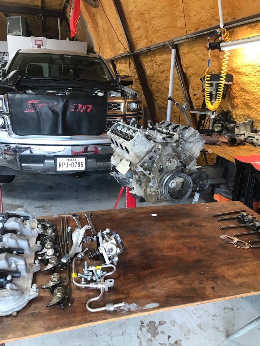 Revolution Auto, photo 3