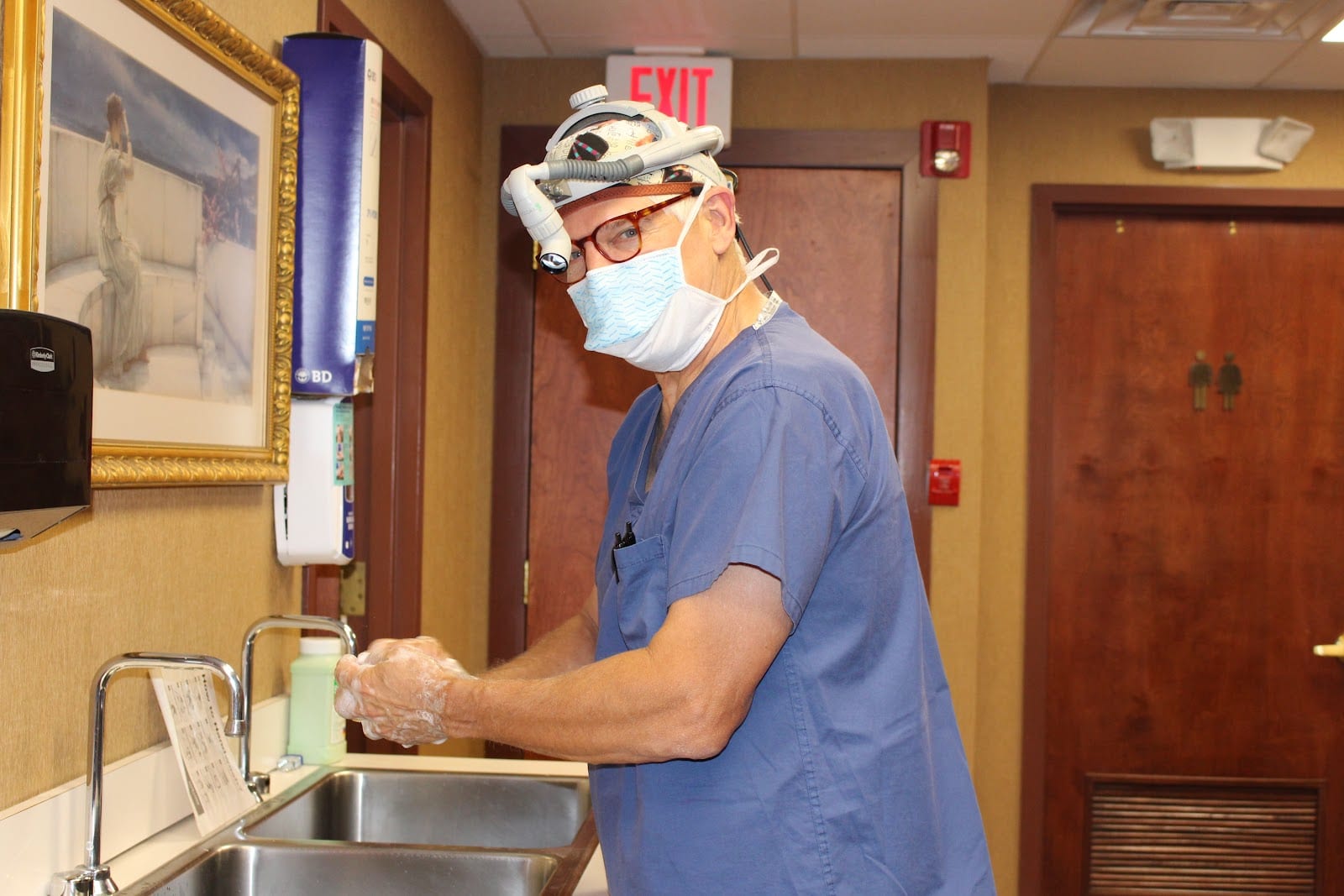 Parker Center for Plastic Surgery: Paul M Parker MD, photo 4
