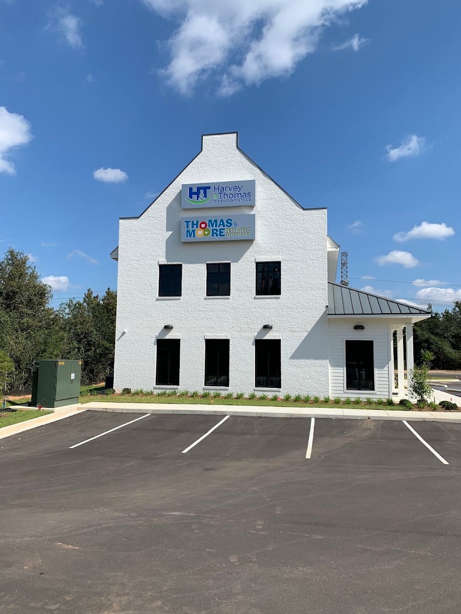 Harvey and Thomas Orthodontics, photo 2