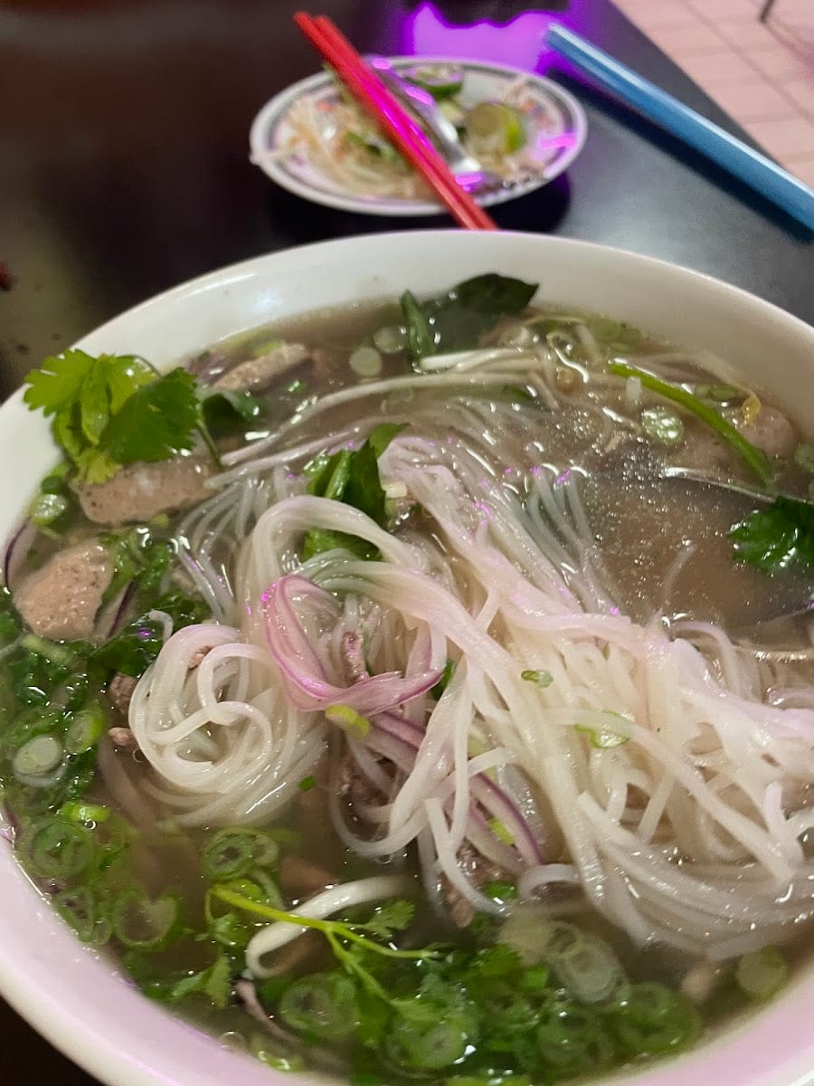 Banh Mi Pho Shop