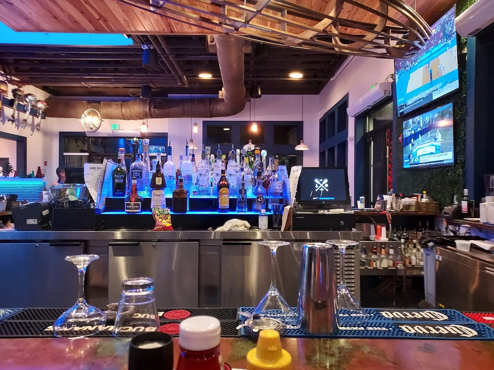 The Lakehouse Kitchen & Bar at Babcock Ranch