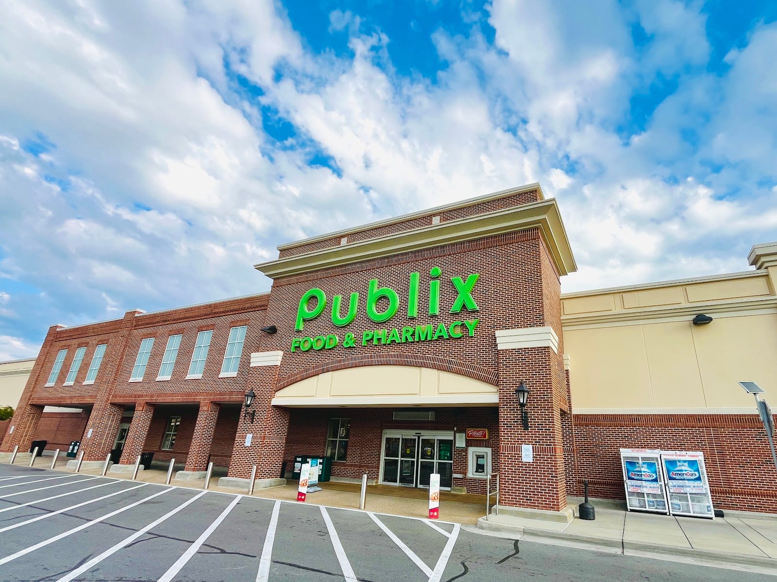 Publix Super Market at Charles Hight Square, photo 2