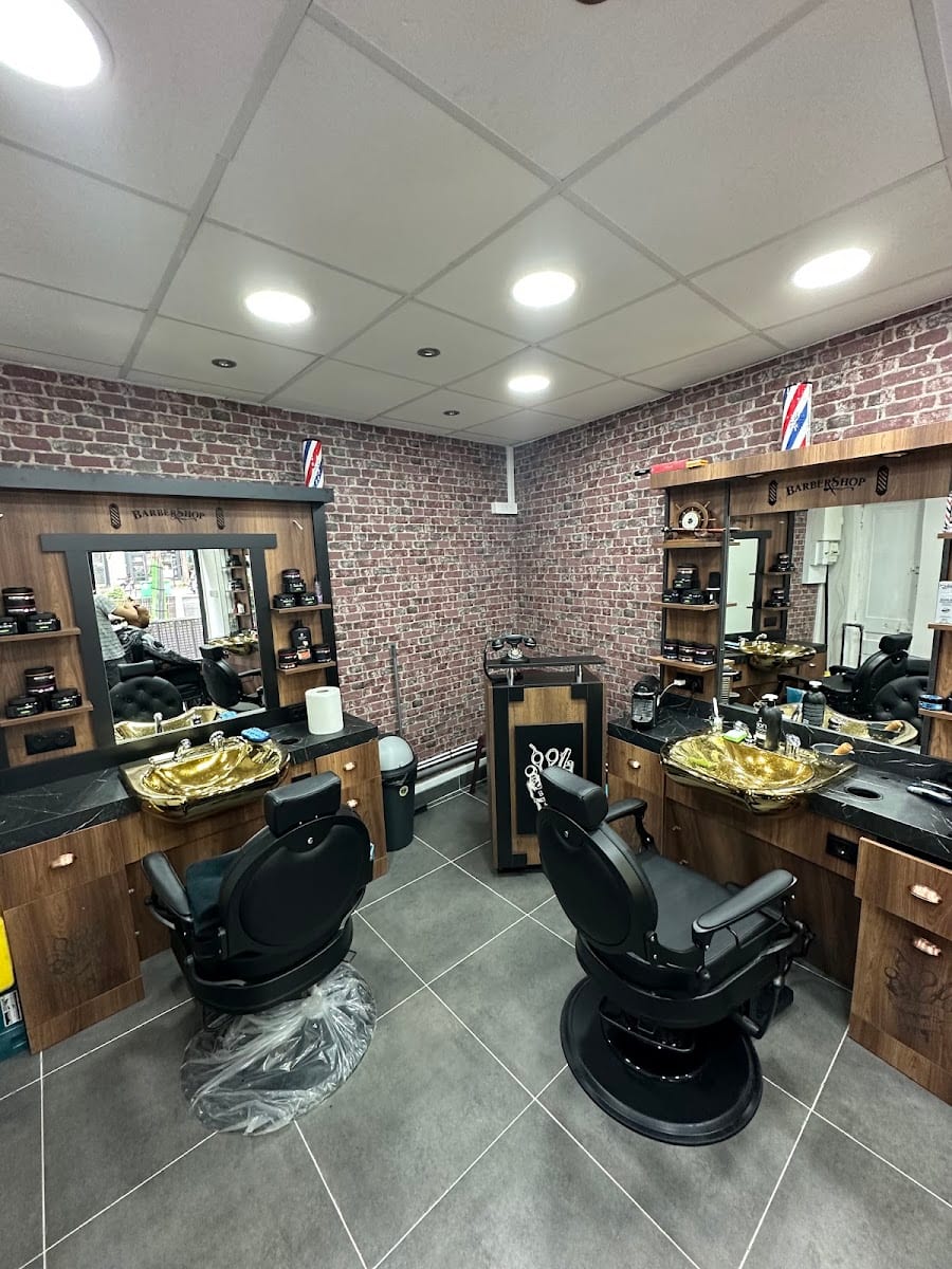 Barber Sam, photo 3