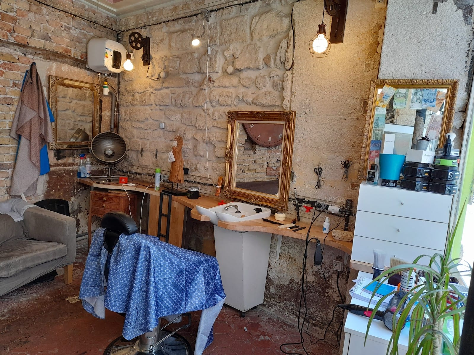 Barbier coiffeur la main d'or, photo 2