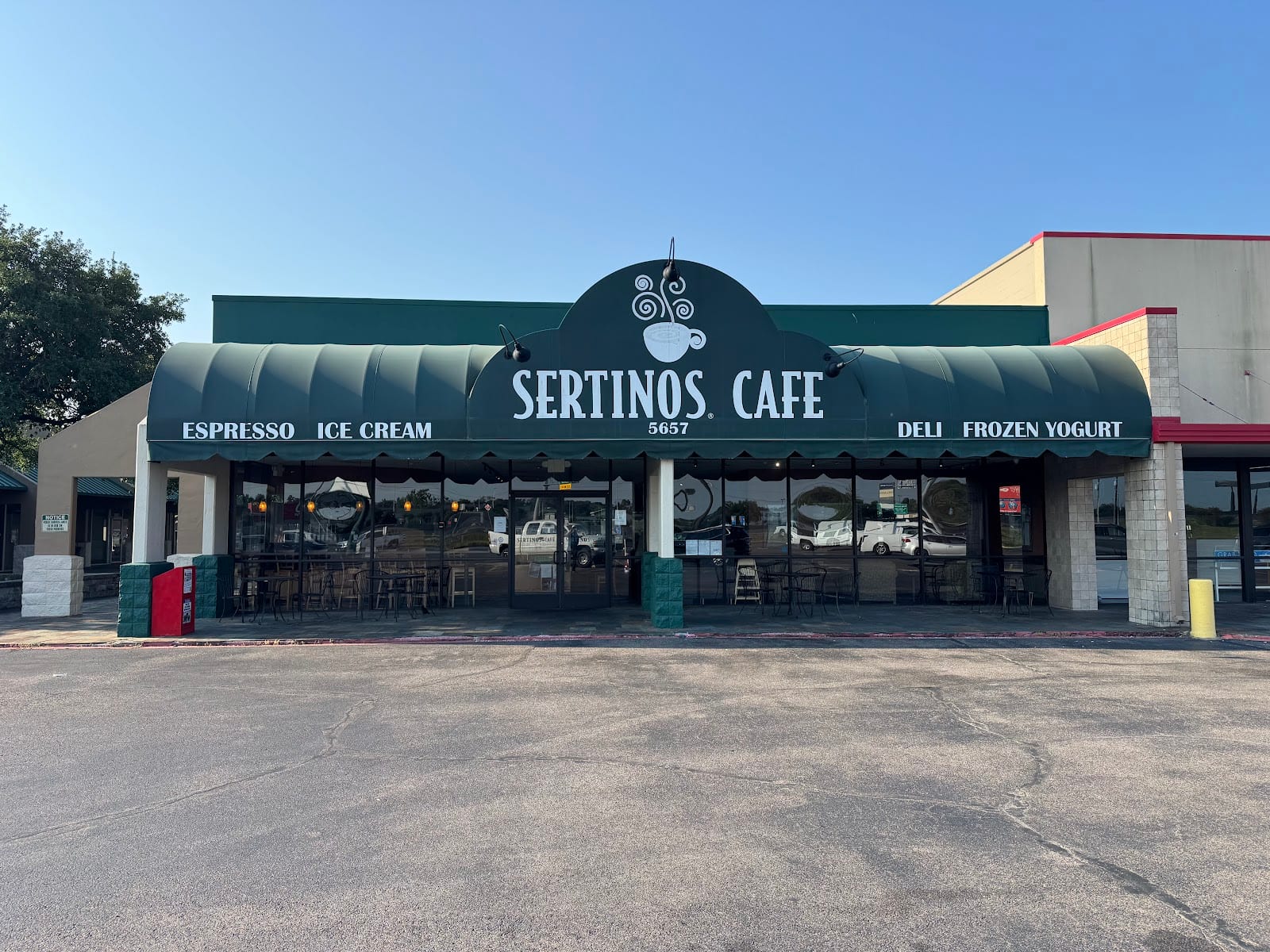 Sertinos Café, photo 2