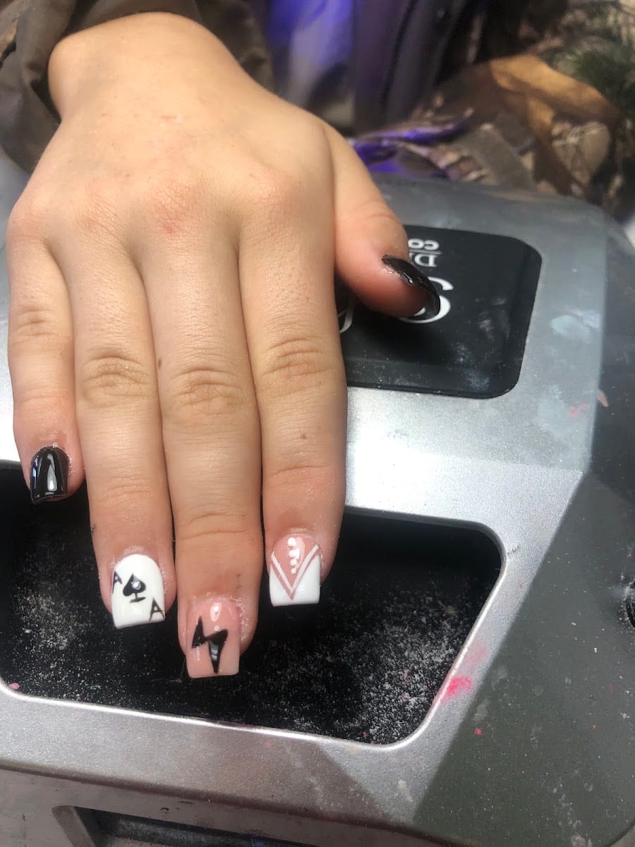 World Nails