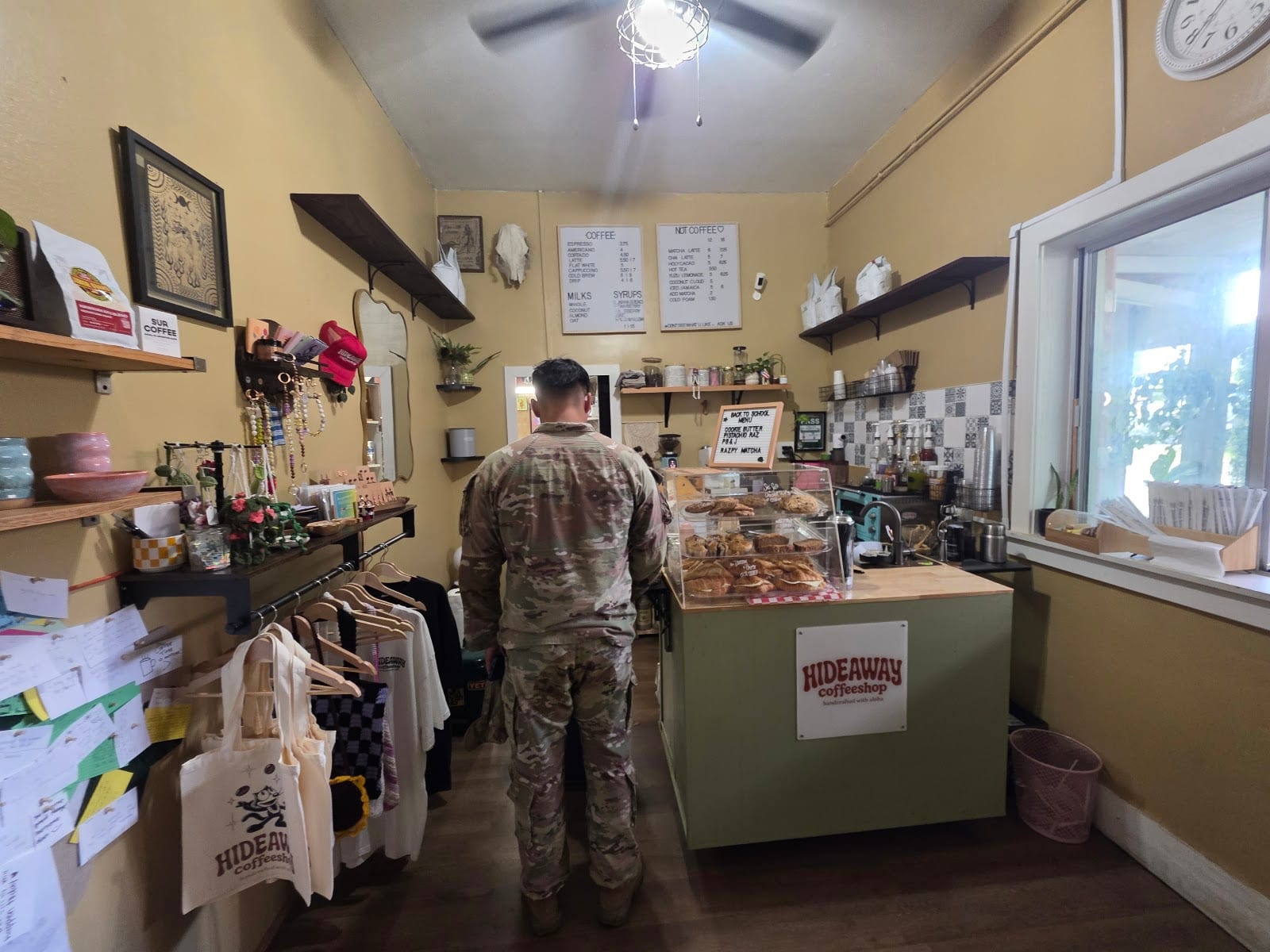 Hideaway Coffeeshop, photo 3