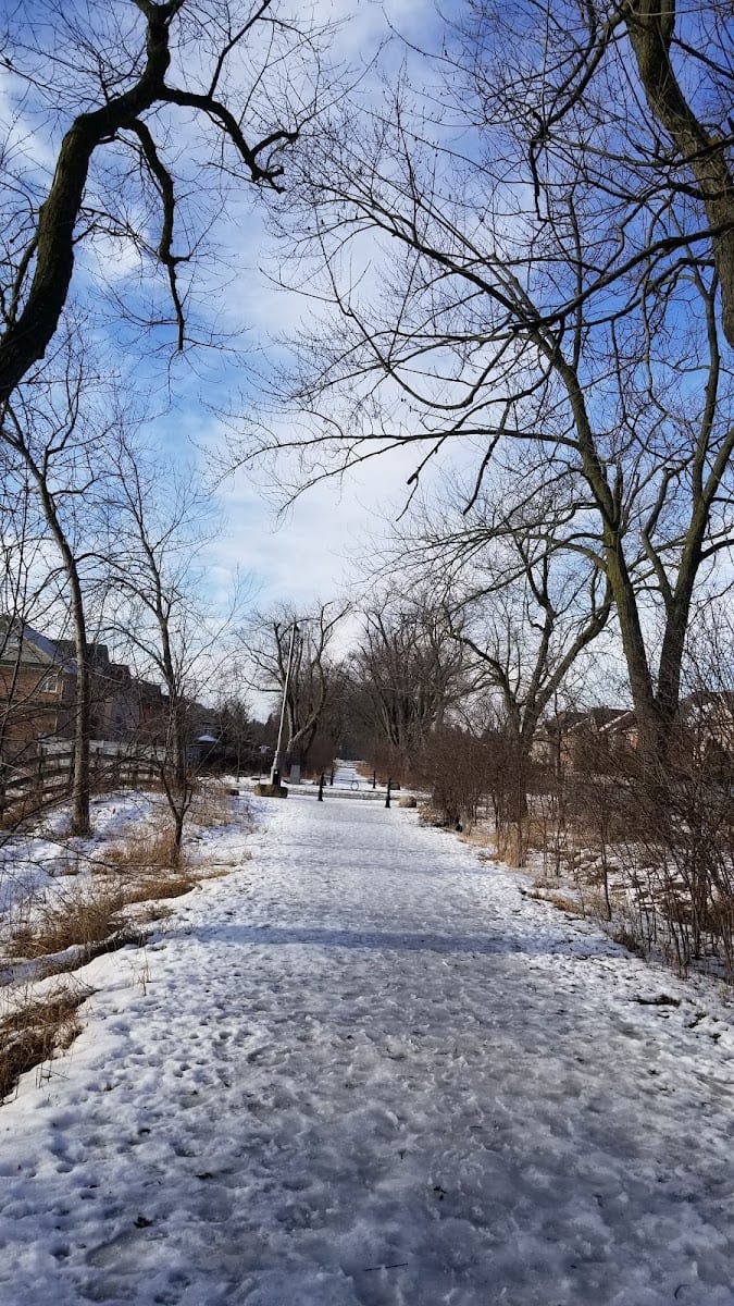 Macleod’s Landing Trail