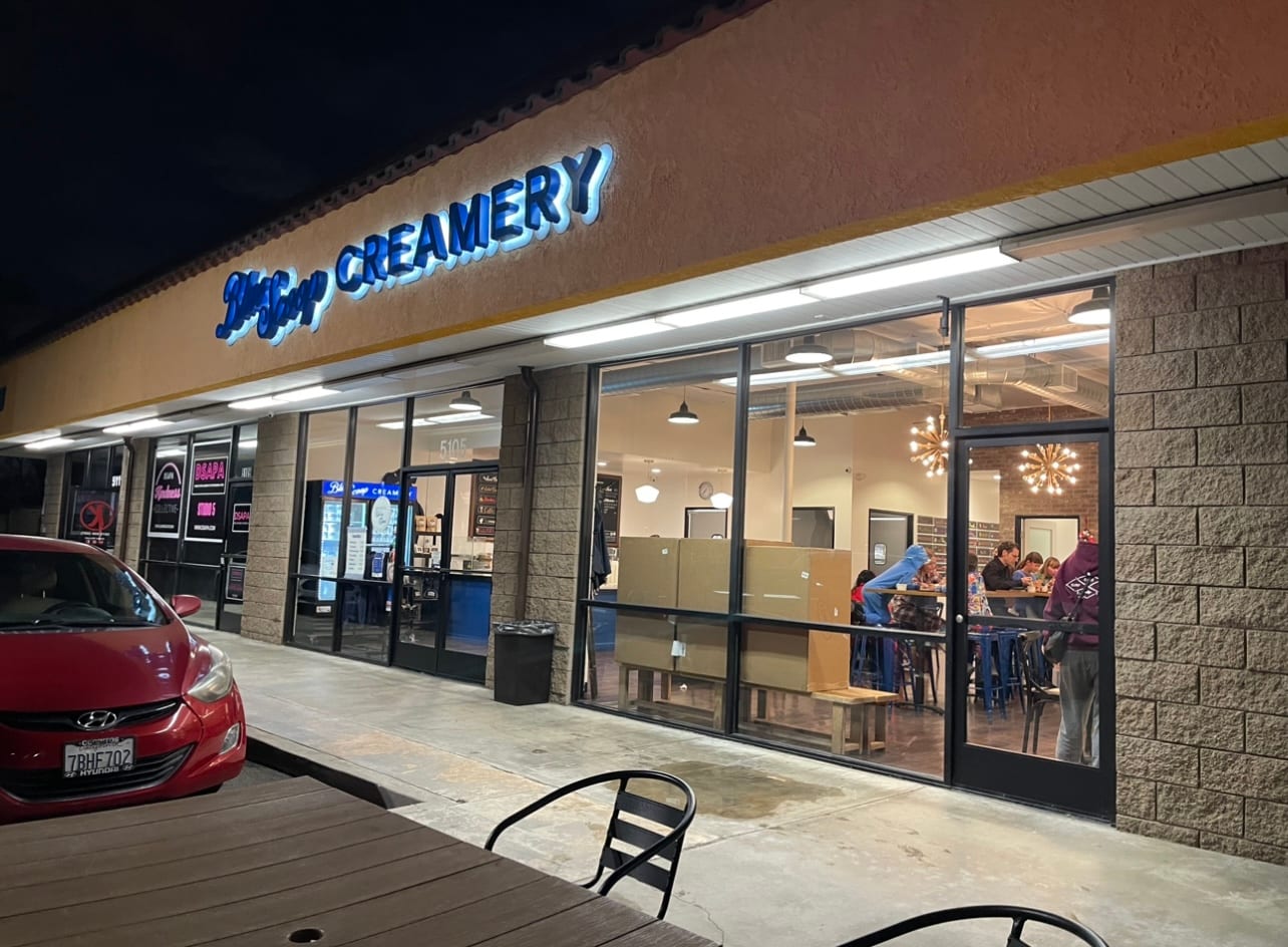 Blue Scoop Creamery, photo 4
