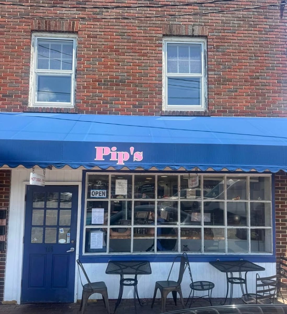 Pip's Dock Street Dogs Llc