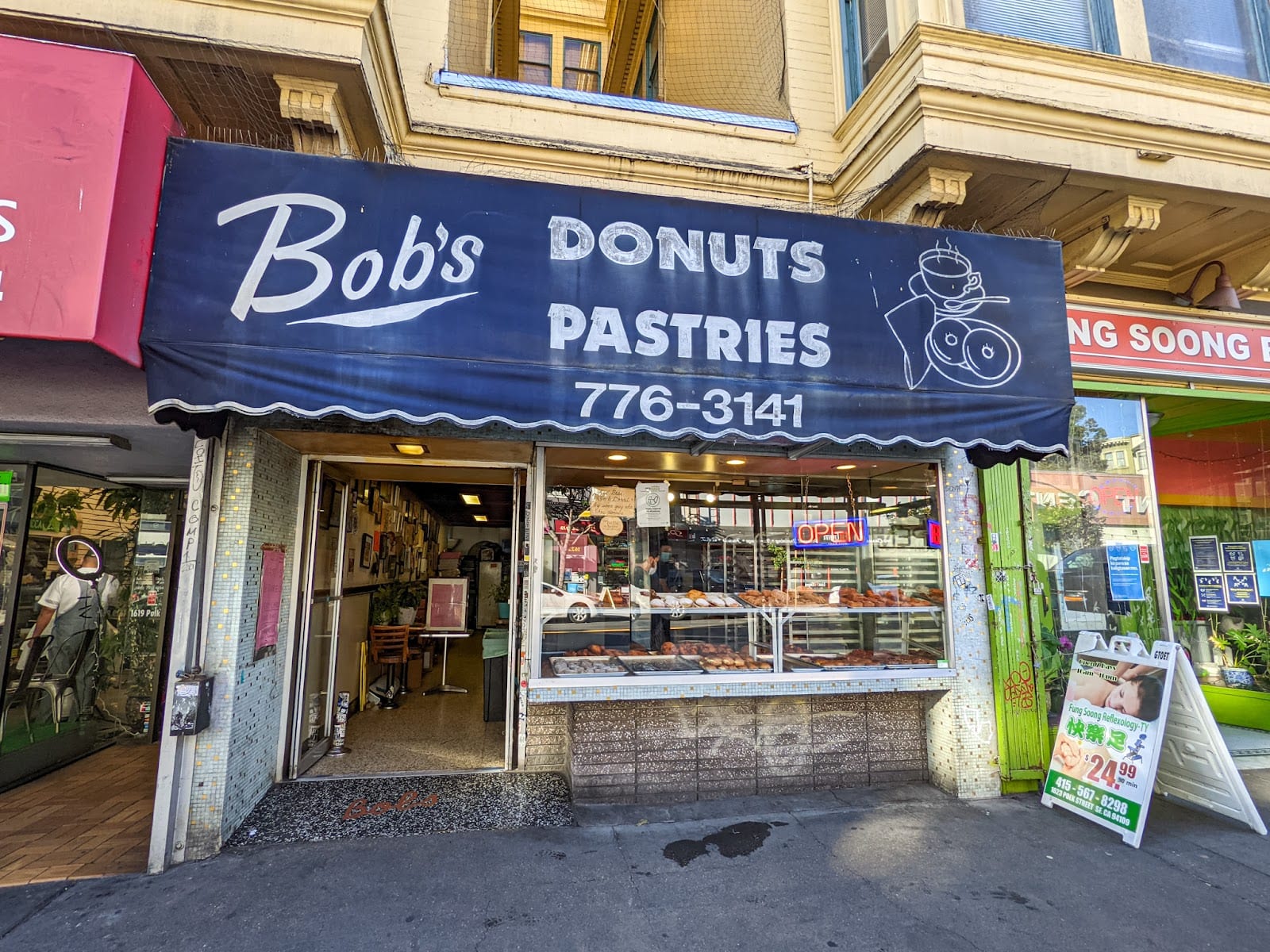 Bob's Donut & Pastry Shop