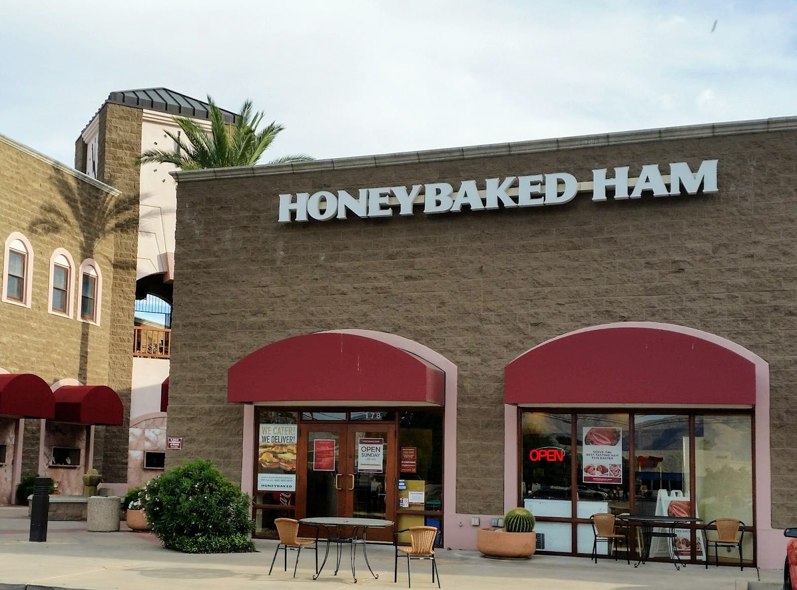 The Honey Baked Ham Company, photo 2