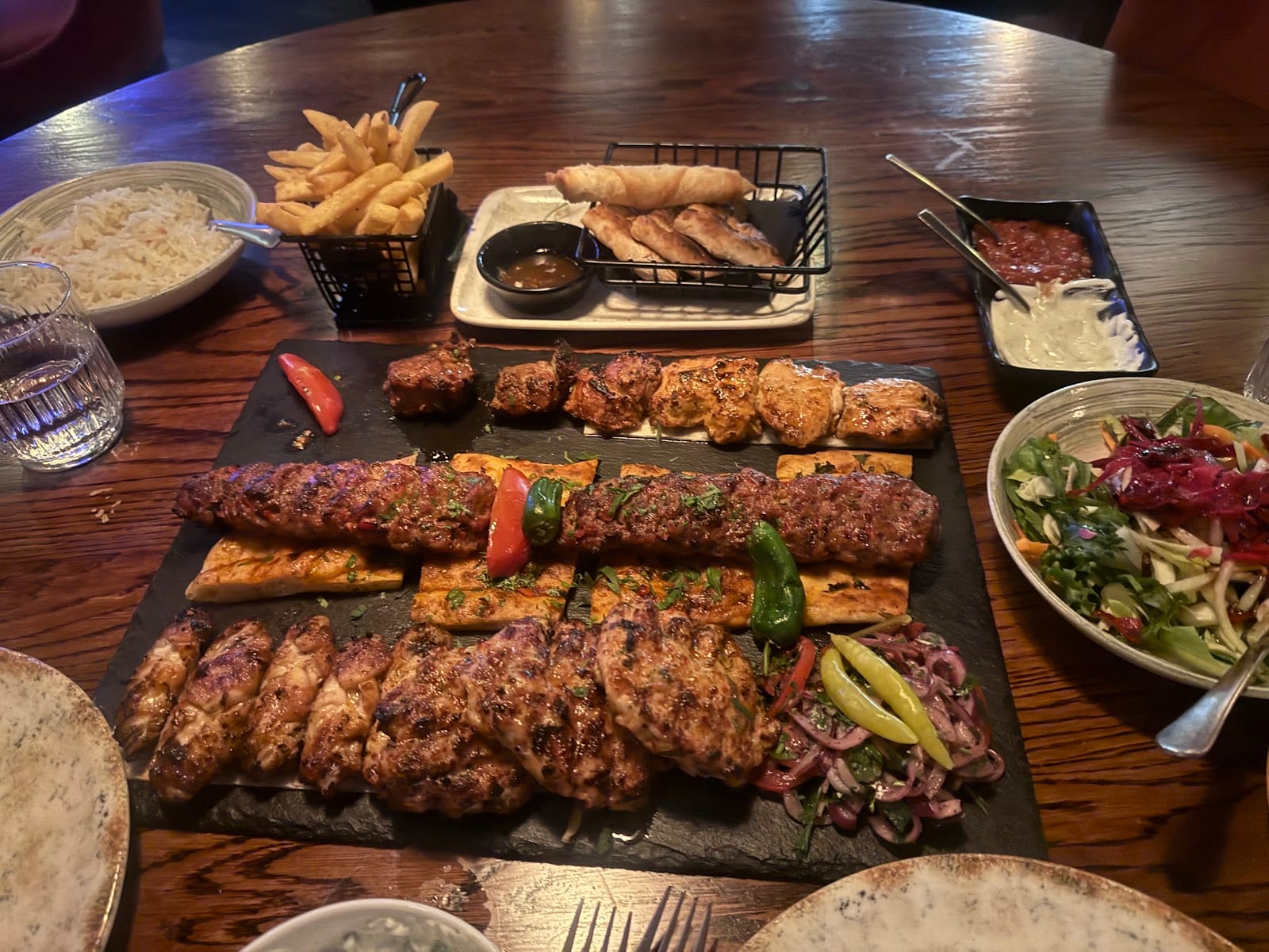 Losh Bar & Grill, photo 4