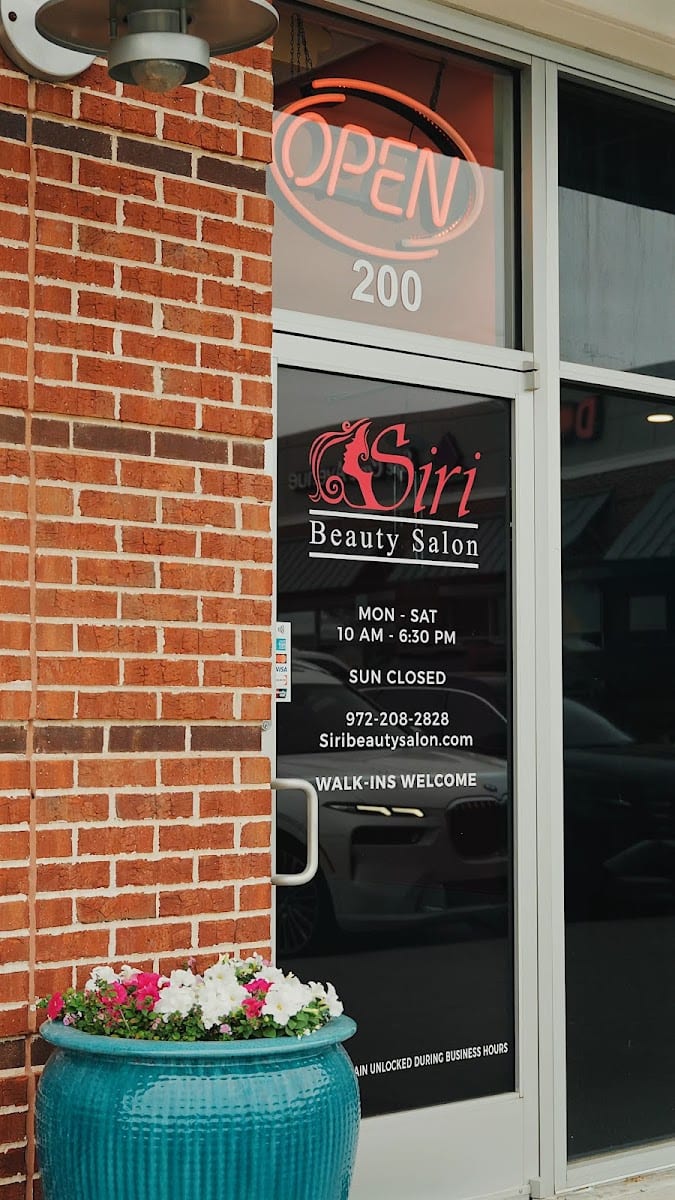 Siri Beauty Salon