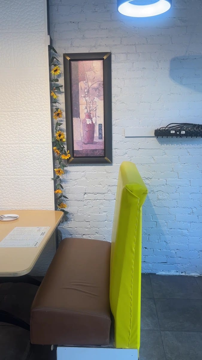 Mr Shakes, photo 2