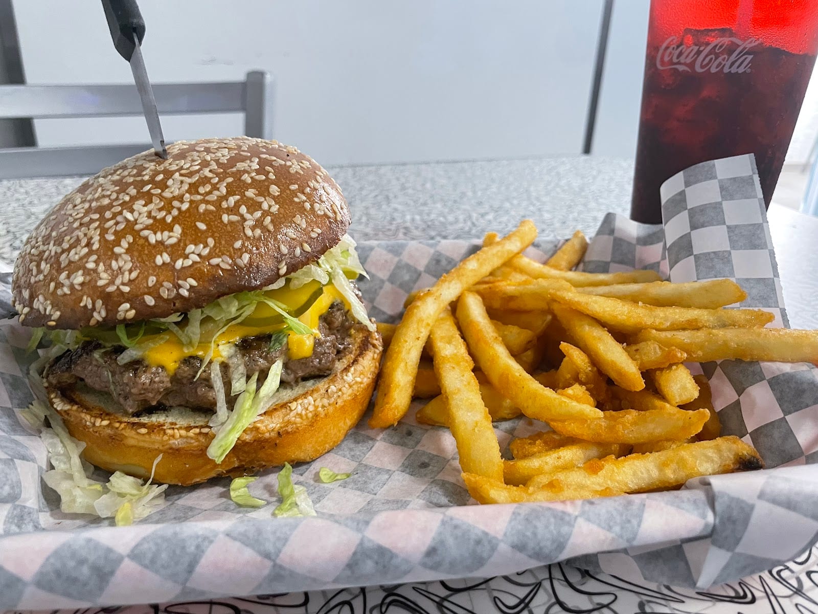 Happy's Hamburgers, photo 4