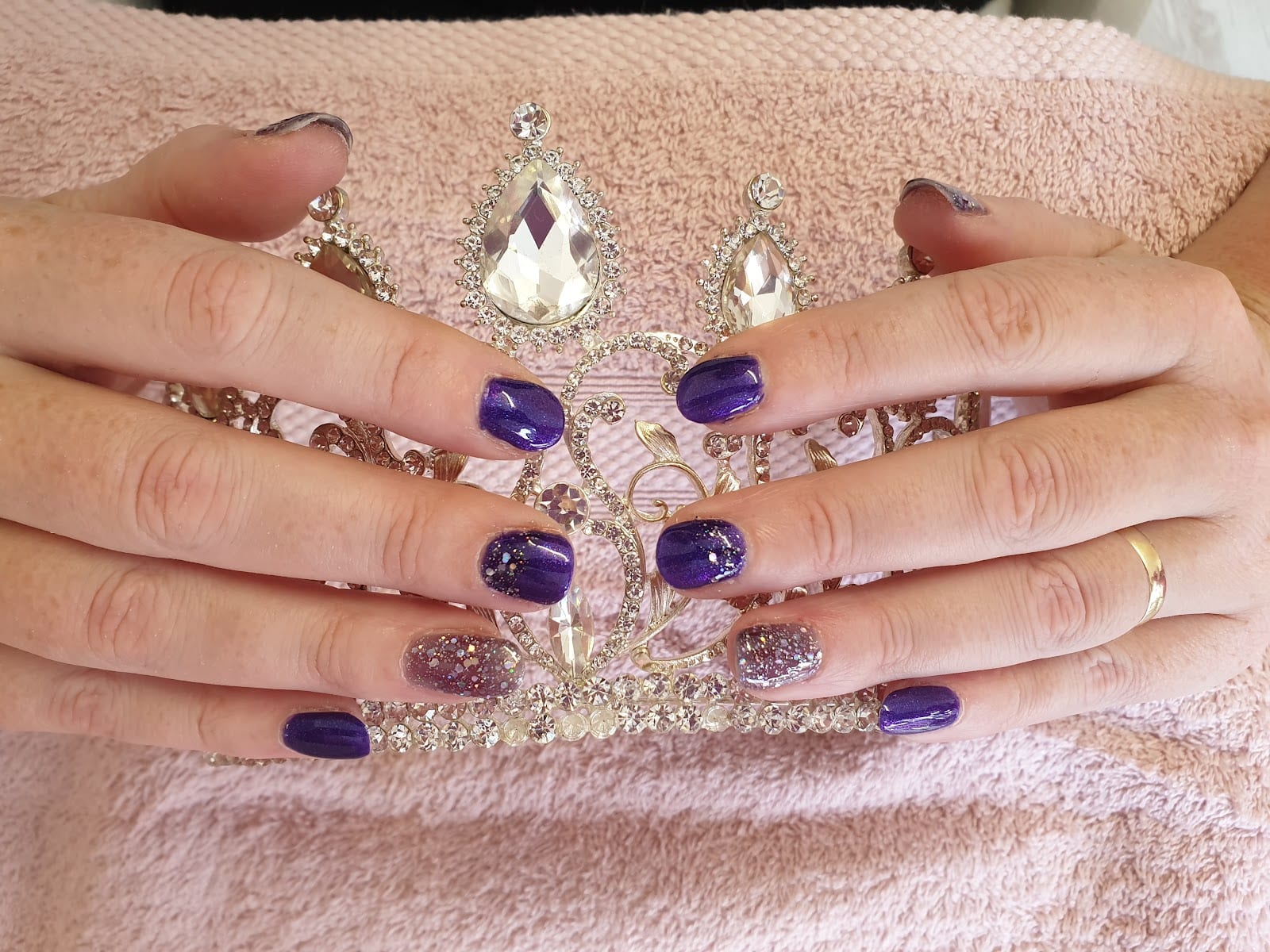 Hollipops Beauty Salon & Training School