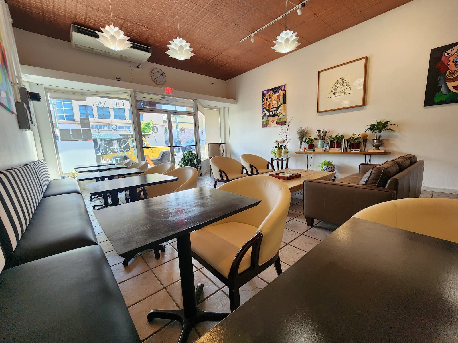Lotus Cafe
